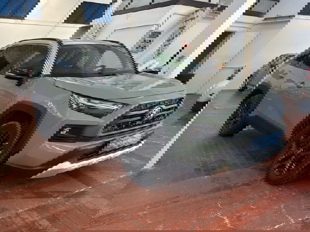 Toyota Rav4 usata a Modena (2)