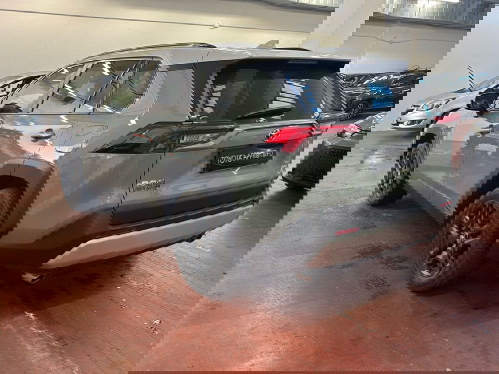 Toyota Rav4 usata a Modena (6)