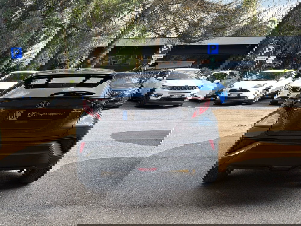 Toyota Toyota C-HR usata a Bologna (4)