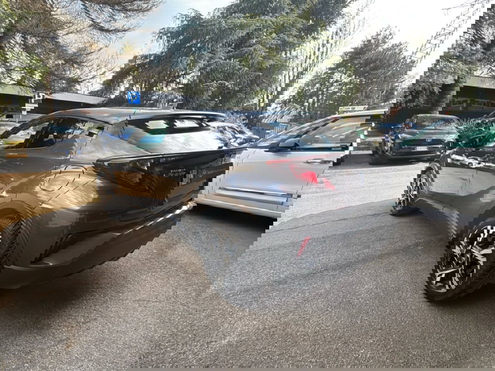 Toyota Toyota C-HR usata a Bologna (5)