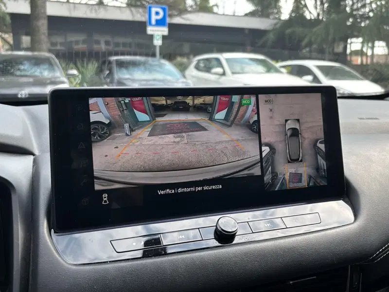 Nissan Qashqai usata a Bologna (14)