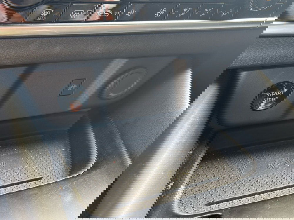 Nissan Qashqai usata a Bologna (16)