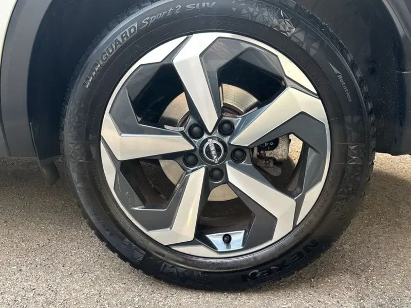Nissan Qashqai usata a Bologna (7)