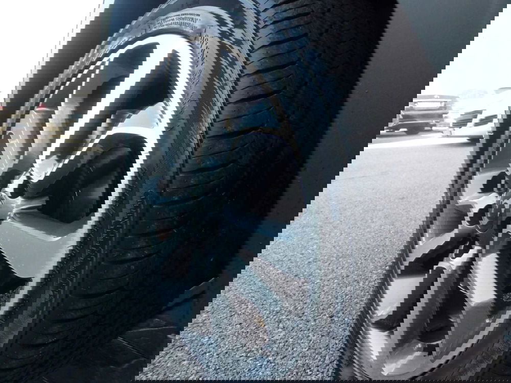 Ssangyong Tivoli usata a Pordenone (14)