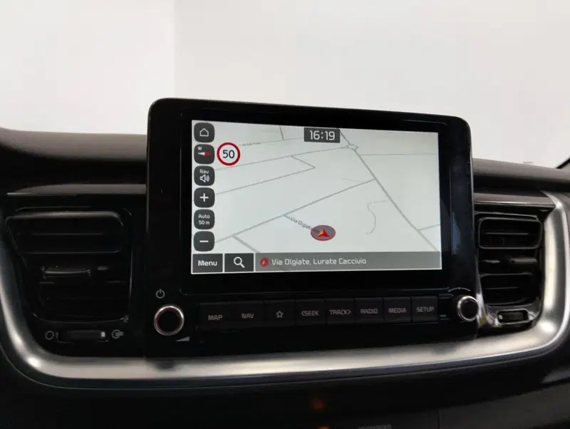 Kia Stonic usata a Como (15)
