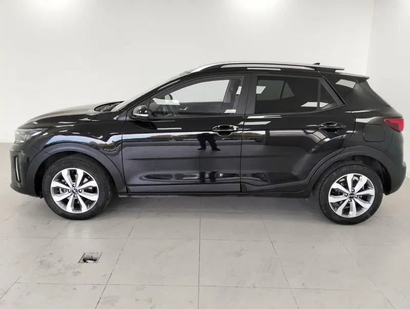 Kia Stonic usata a Como (8)