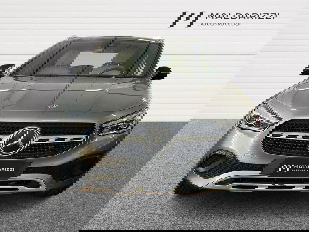 Mercedes-Benz GLA SUV usata a Bari (2)