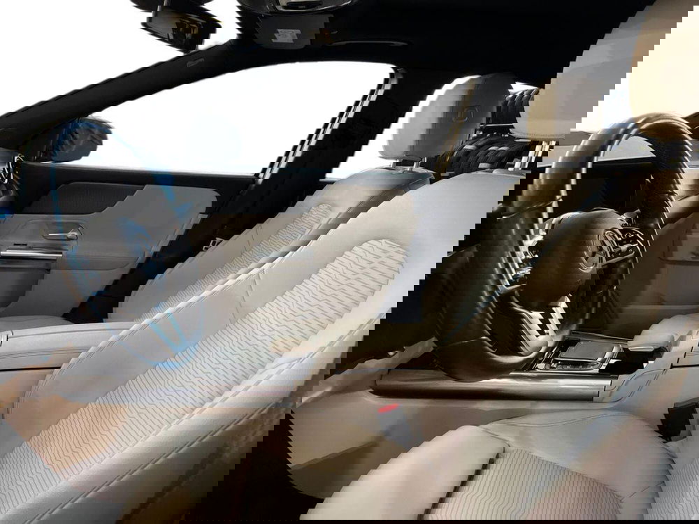 Mercedes-Benz GLA SUV usata a Bari (7)