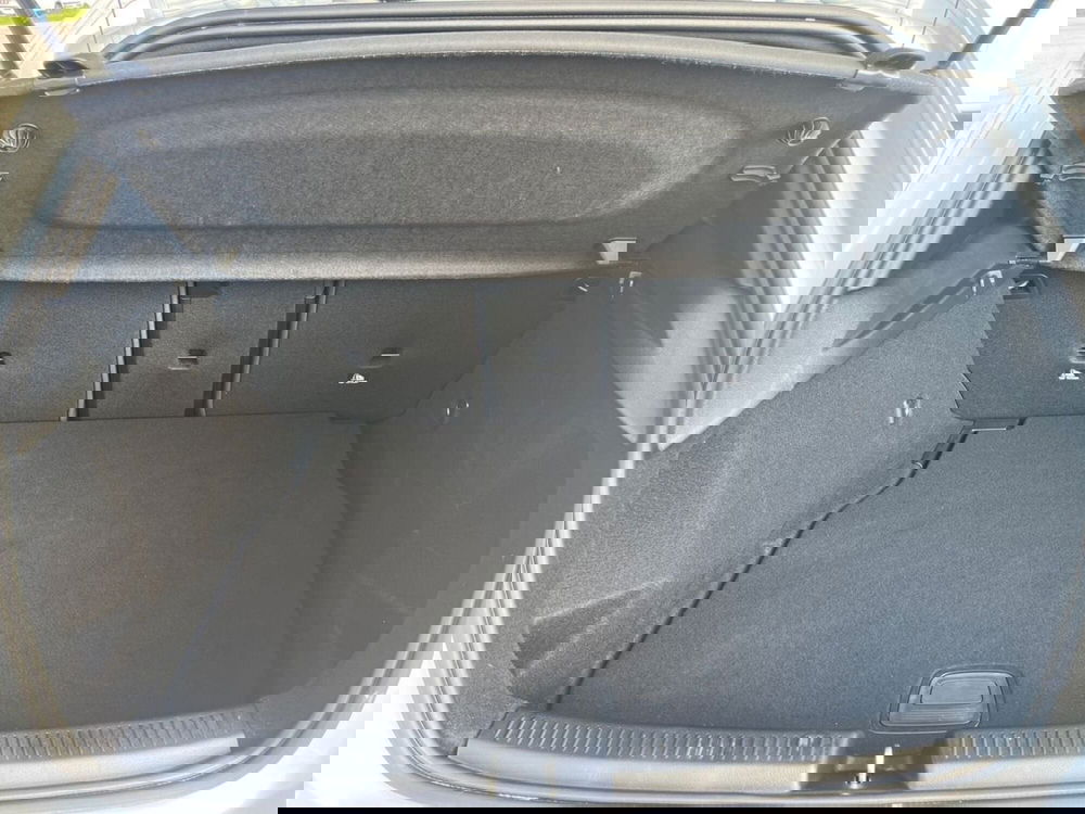 Mercedes-Benz Classe A usata a Bari (8)