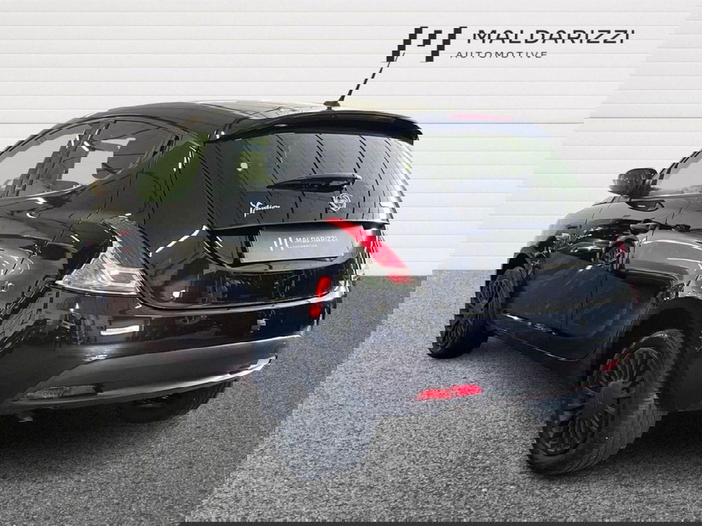 Lancia Ypsilon usata a Bari (4)