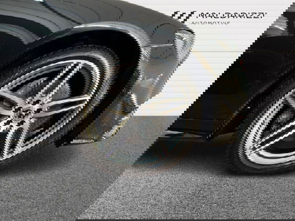 Mercedes-Benz Classe E Coupé usata a Bari (6)