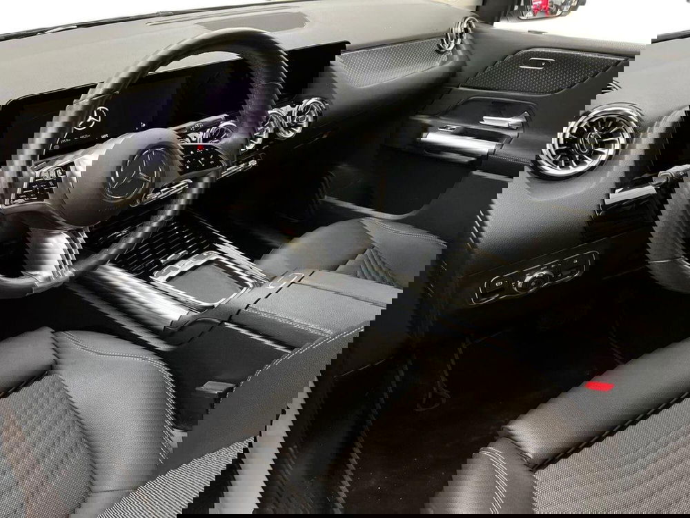 Mercedes-Benz Classe B usata a Bari (10)