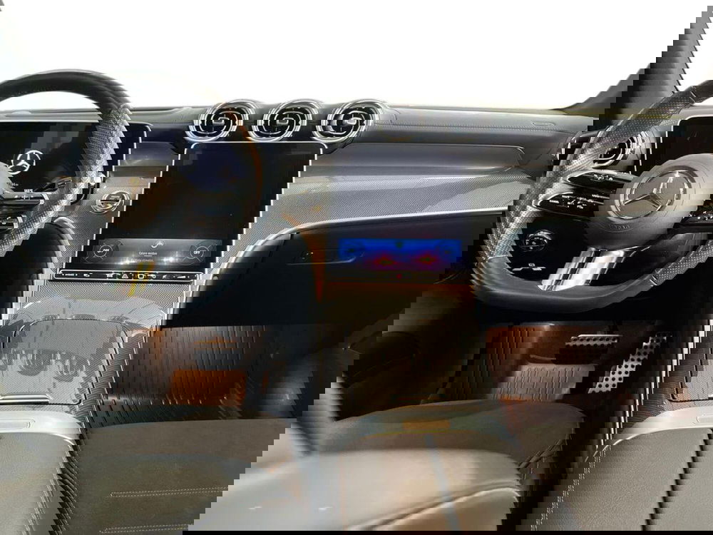 Mercedes-Benz GLC SUV usata a Bari (8)