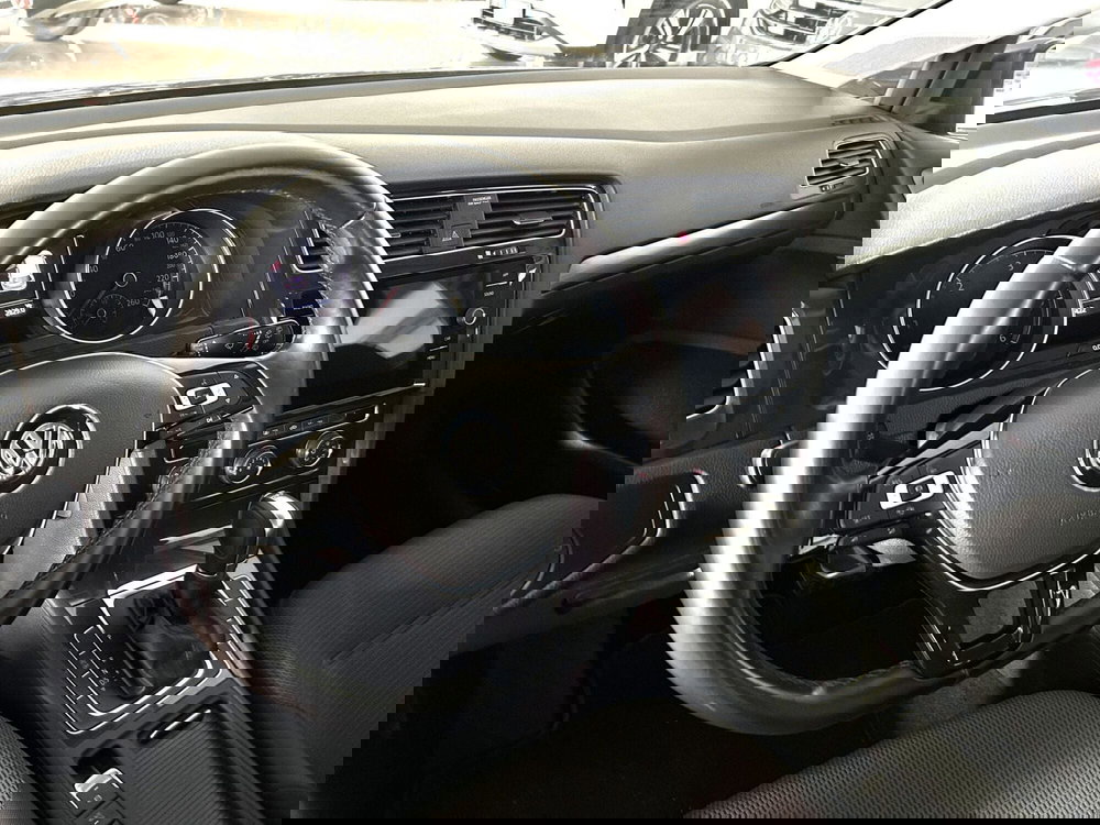 Volkswagen Golf usata a Ferrara (9)