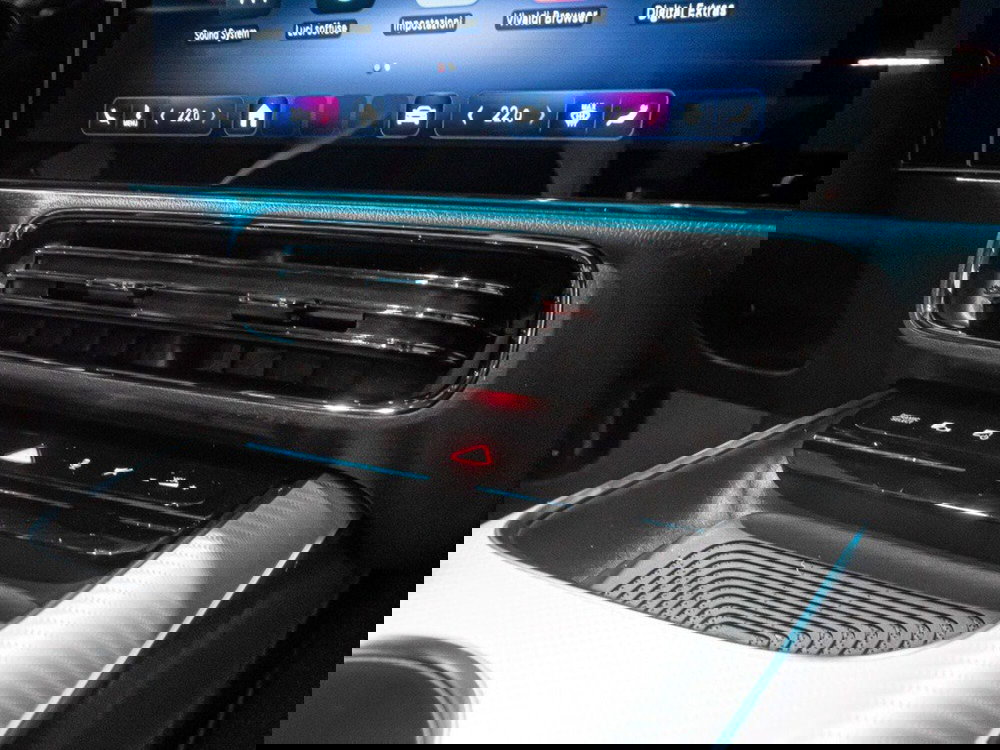 Mercedes-Benz CLA EQ nuova a Ancona (20)