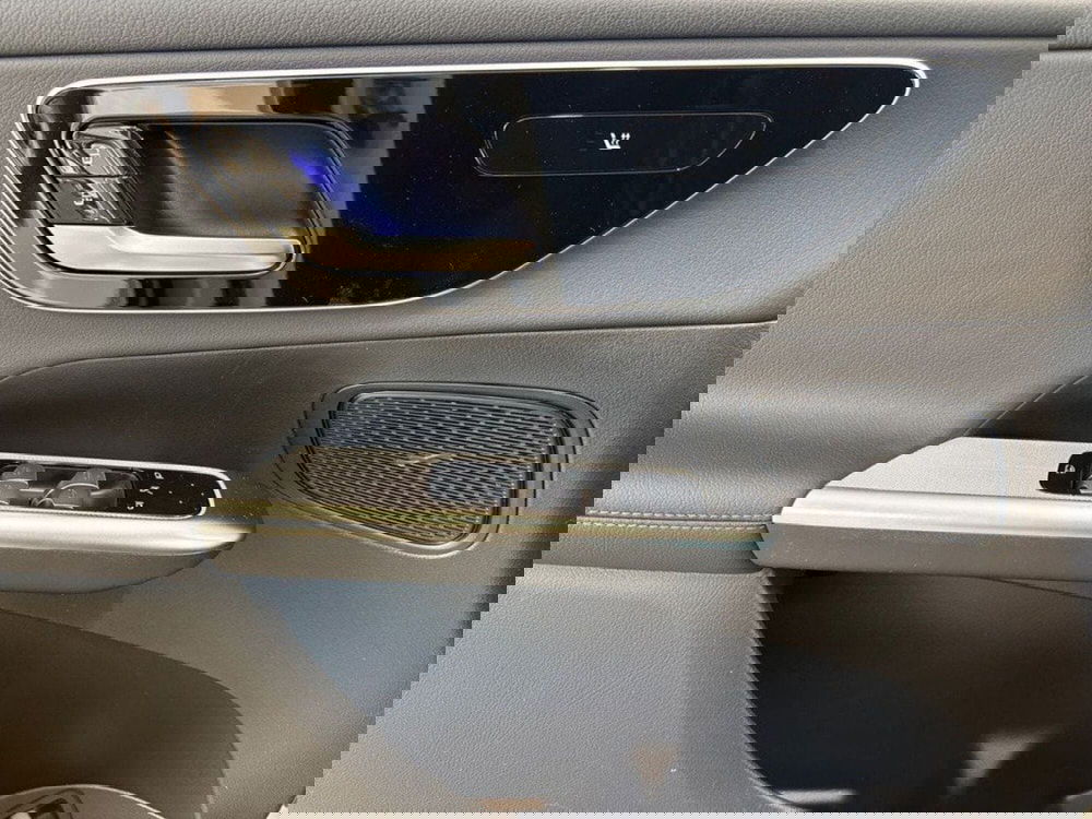 Mercedes-Benz GLC SUV nuova a Rimini (17)