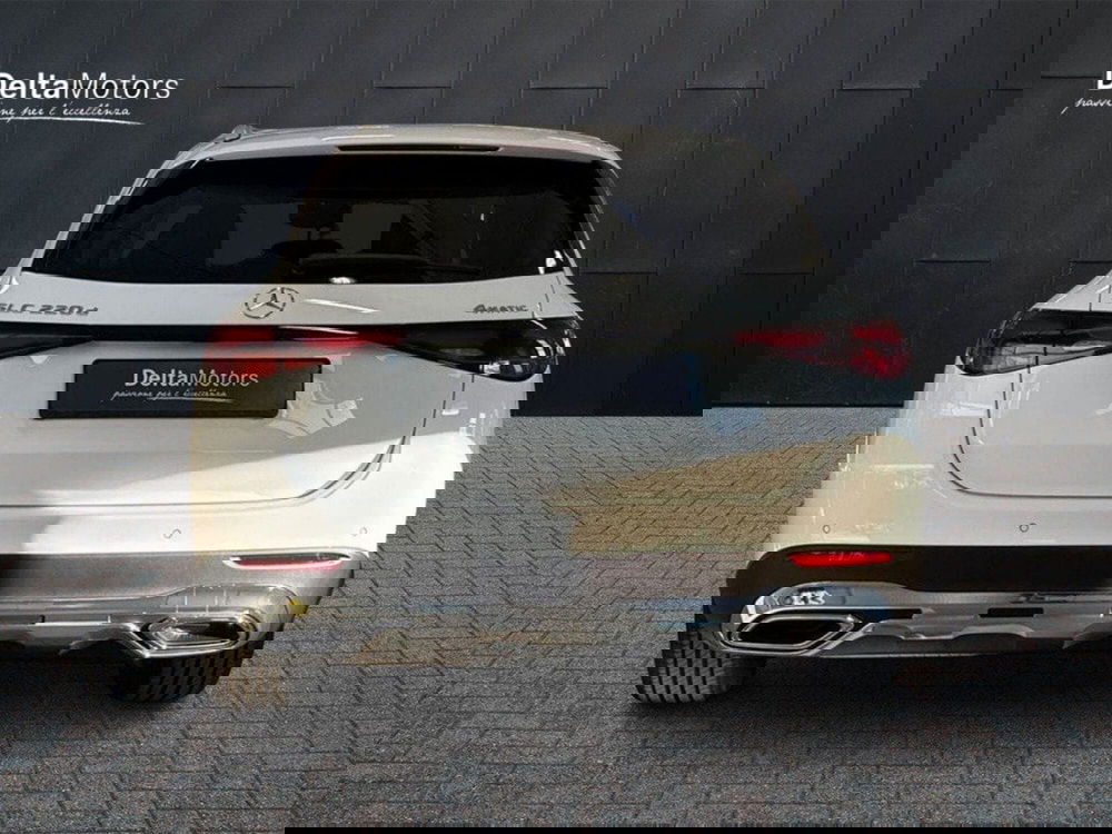 Mercedes-Benz GLC SUV nuova a Rimini (4)