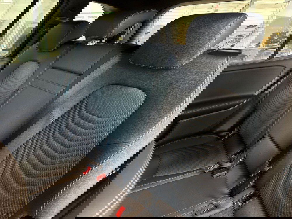 Mercedes-Benz GLB nuova a Rimini (13)