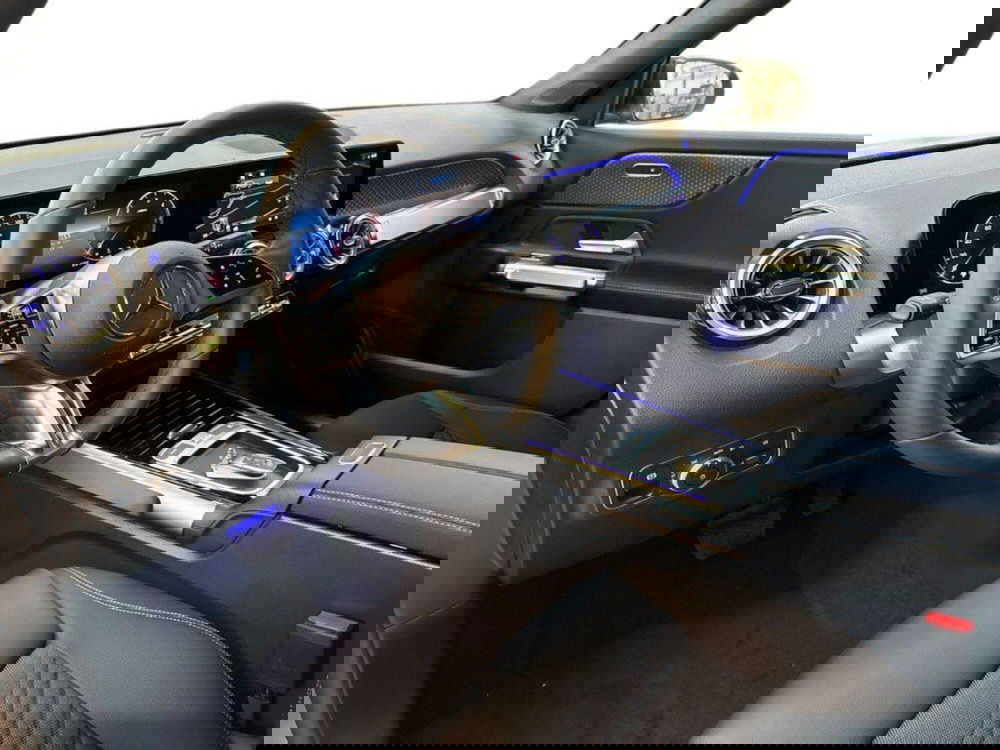 Mercedes-Benz GLB nuova a Rimini (16)