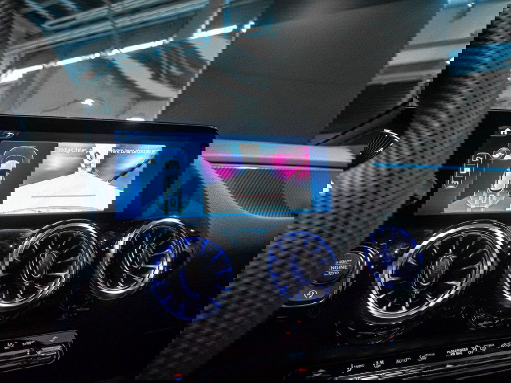 Mercedes-Benz GLA SUV nuova a Ancona (15)