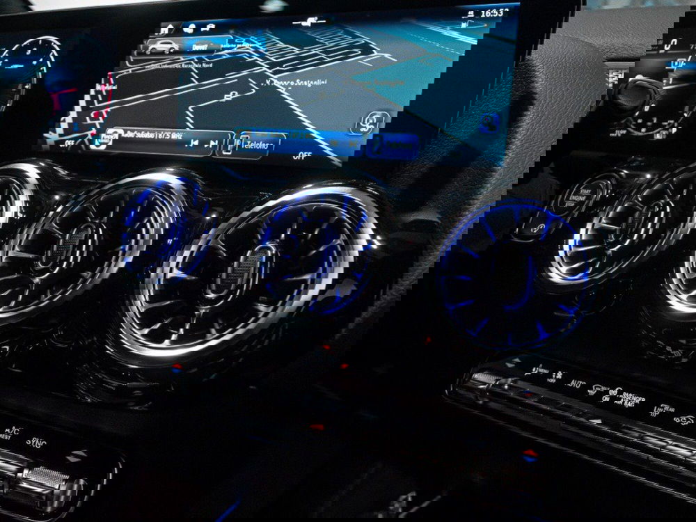 Mercedes-Benz GLA SUV nuova a Ancona (19)