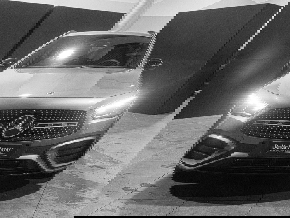 Mercedes-Benz GLA SUV nuova a Ancona (5)