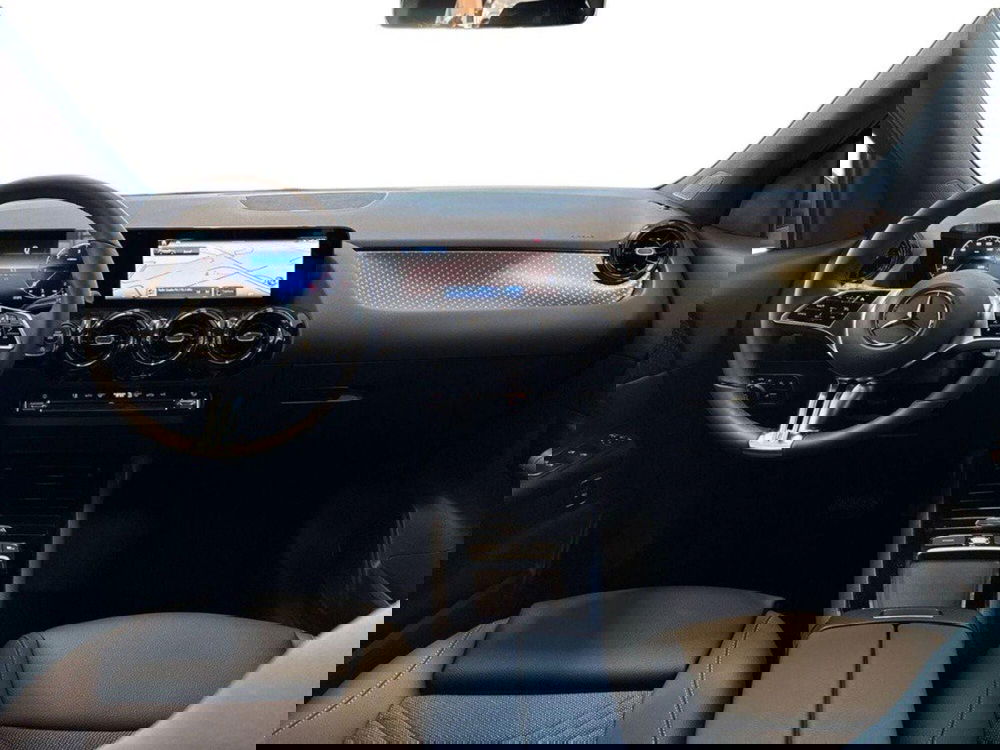 Mercedes-Benz GLA SUV nuova a Rimini (10)