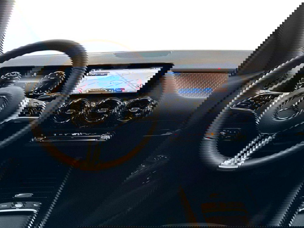 Mercedes-Benz GLA SUV nuova a Rimini (11)