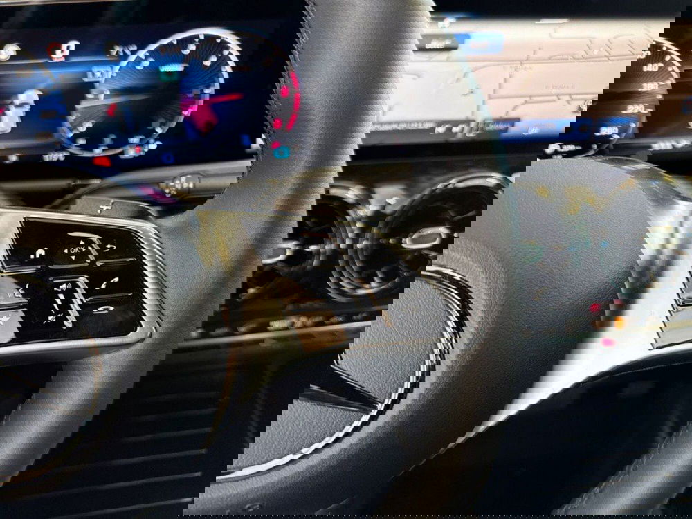 Mercedes-Benz GLA SUV nuova a Rimini (20)