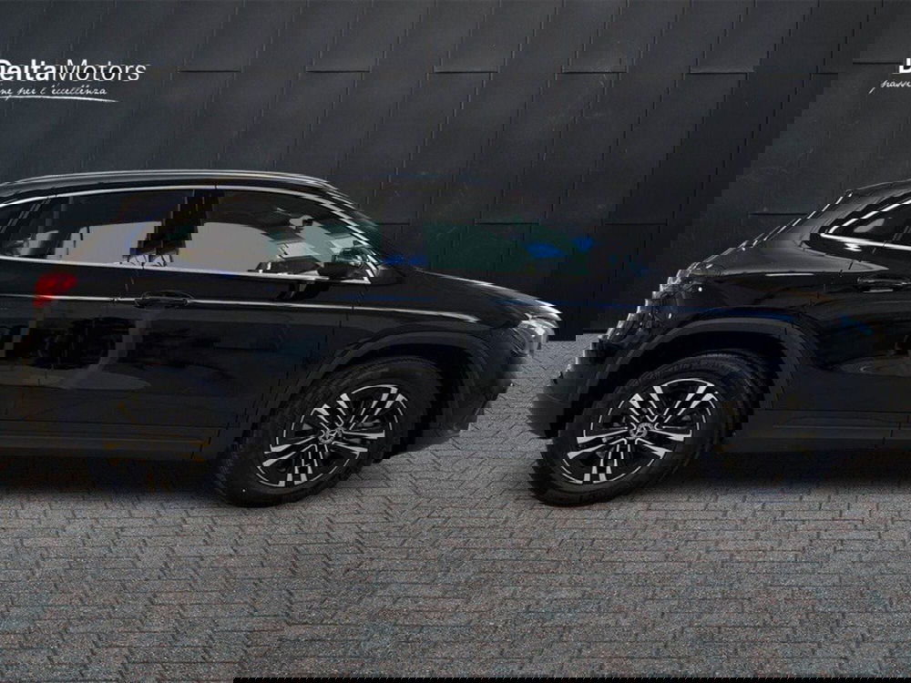 Mercedes-Benz GLA SUV nuova a Rimini (5)