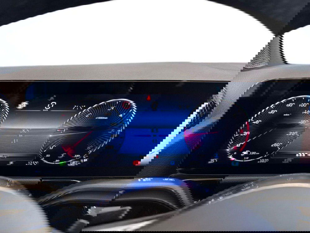 Mercedes-Benz GLA SUV nuova a Rimini (9)