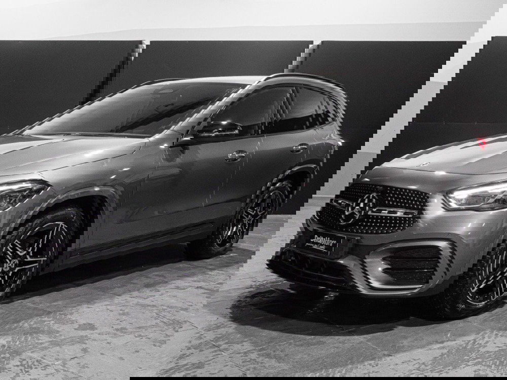 Mercedes-Benz GLA SUV nuova a Ancona