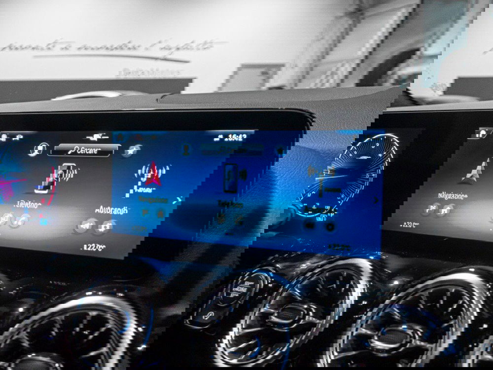 Mercedes-Benz GLA SUV nuova a Ancona (18)