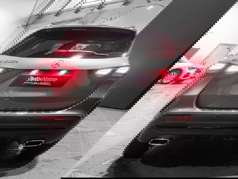 Mercedes-Benz GLA SUV nuova a Ancona (3)