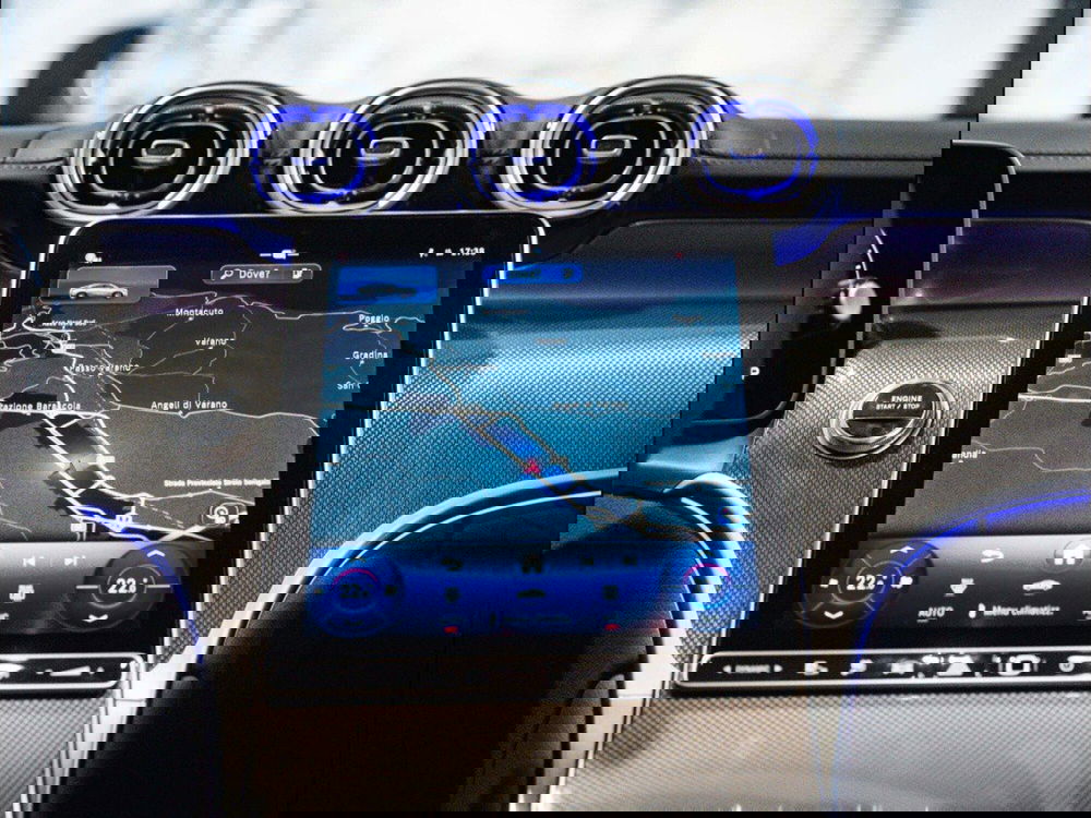 Mercedes-Benz GLC Coupé nuova a Ancona (19)