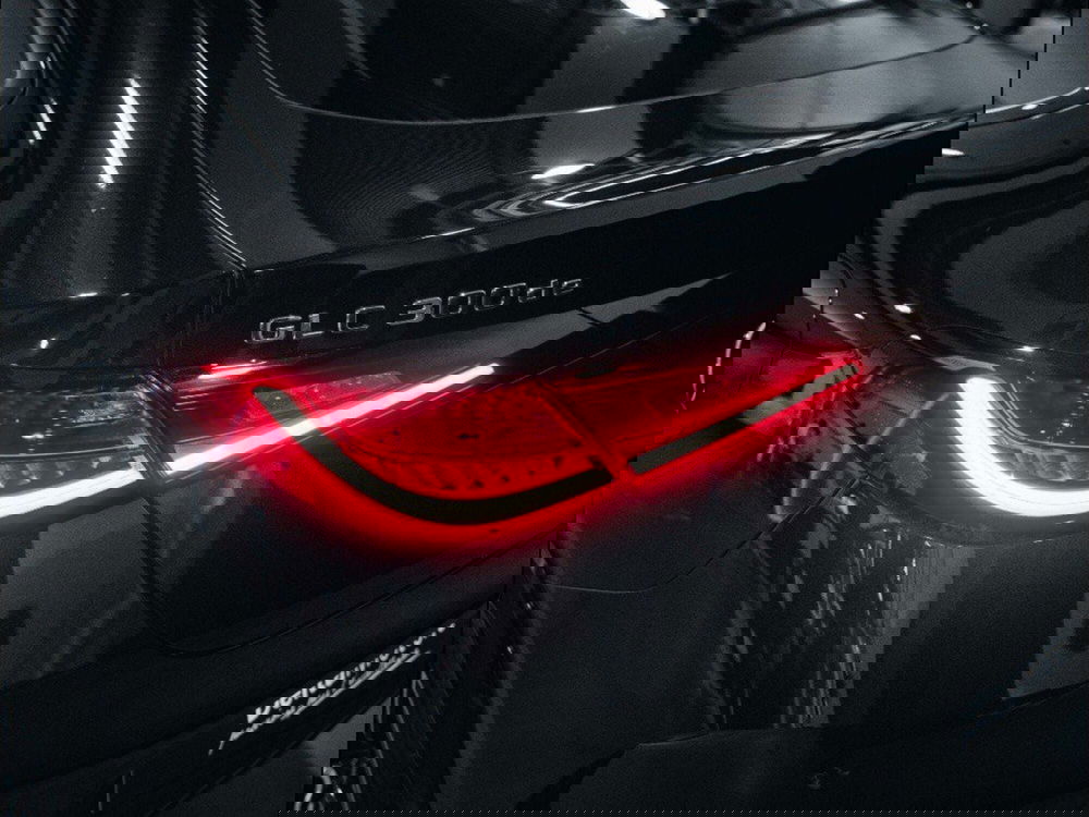 Mercedes-Benz GLC Coupé nuova a Ancona (6)