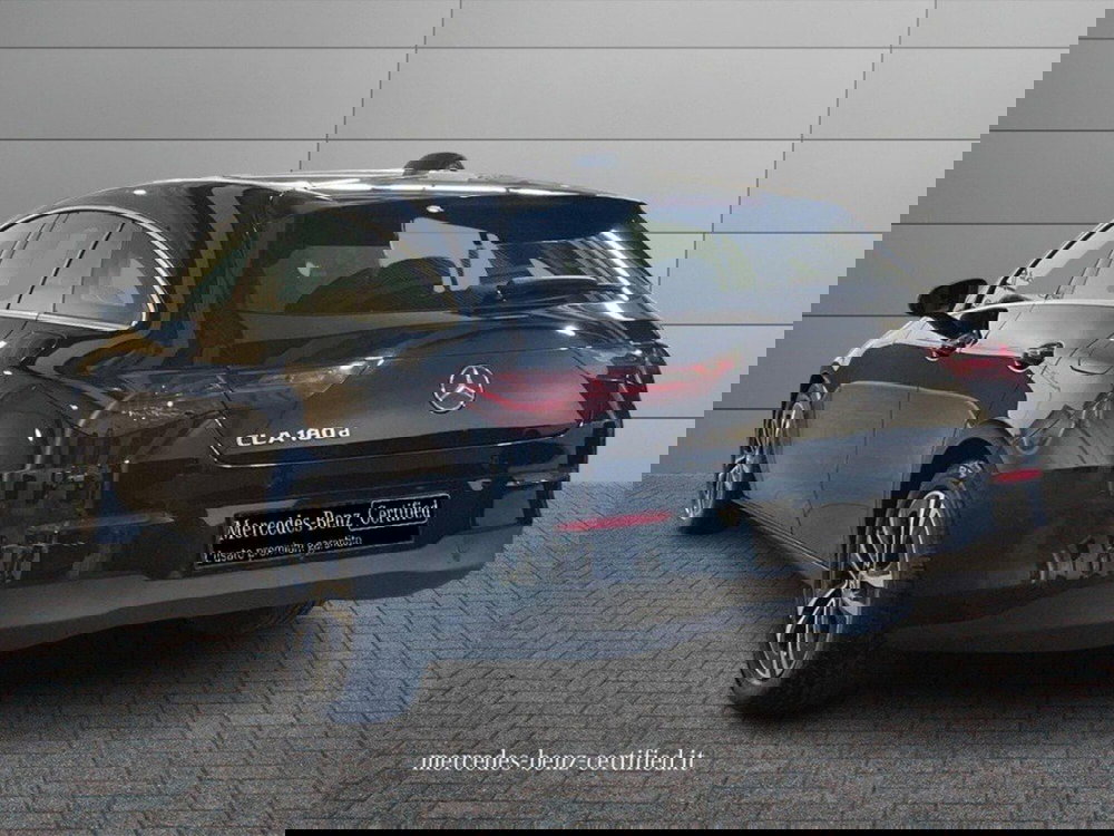 Mercedes-Benz CLA Shooting Brake usata a Ancona (3)