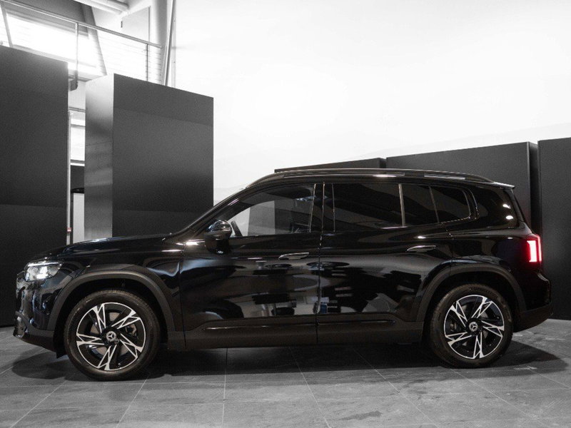 Mercedes-Benz GLB EQ nuova a Ancona (2)