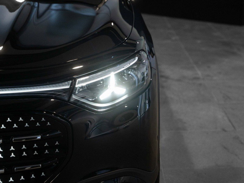 Mercedes-Benz GLB EQ nuova a Ancona (6)