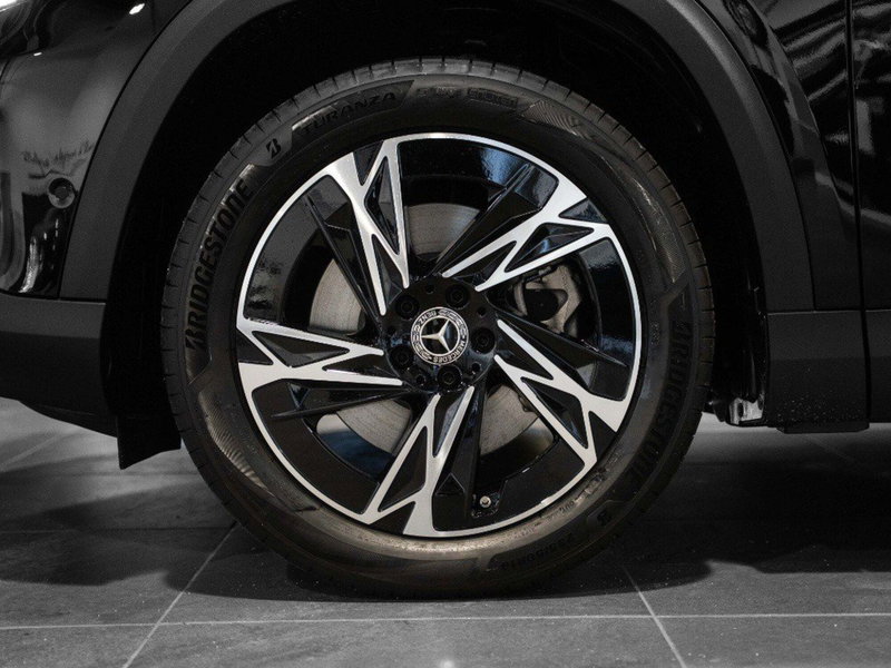 Mercedes-Benz GLB EQ nuova a Ancona (7)