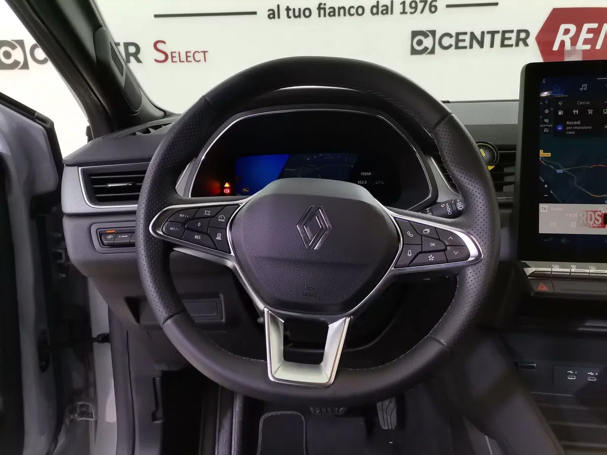 Renault Symbioz usata a Salerno (8)