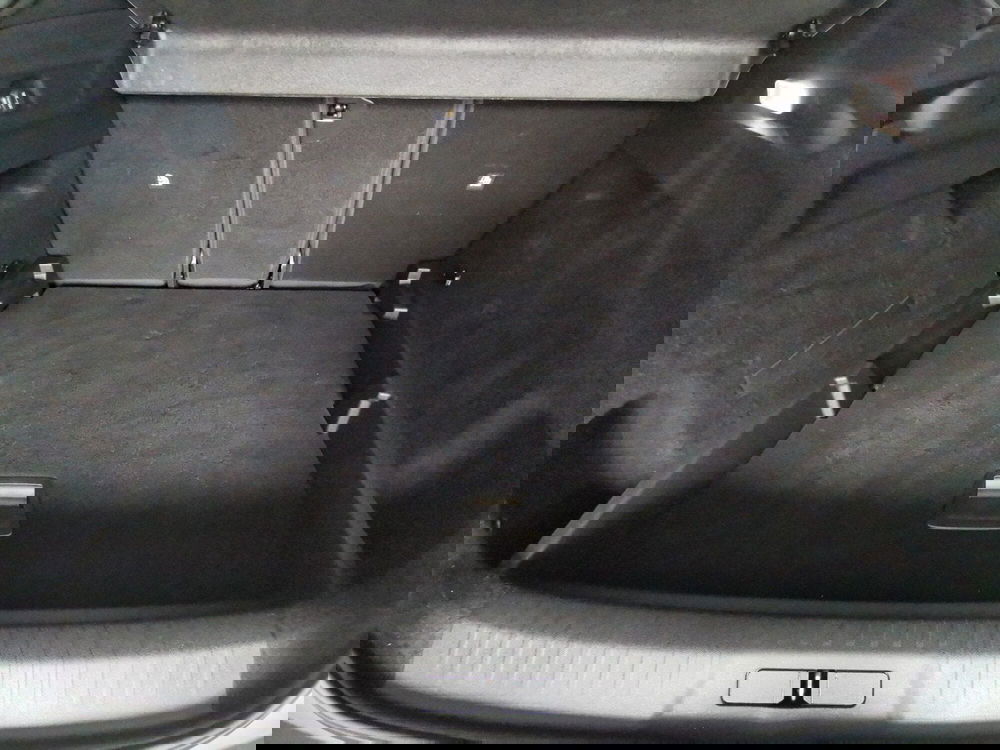 Peugeot 3008 usata a Taranto (18)