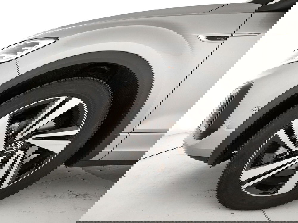 Volkswagen T-Roc usata a Napoli (5)