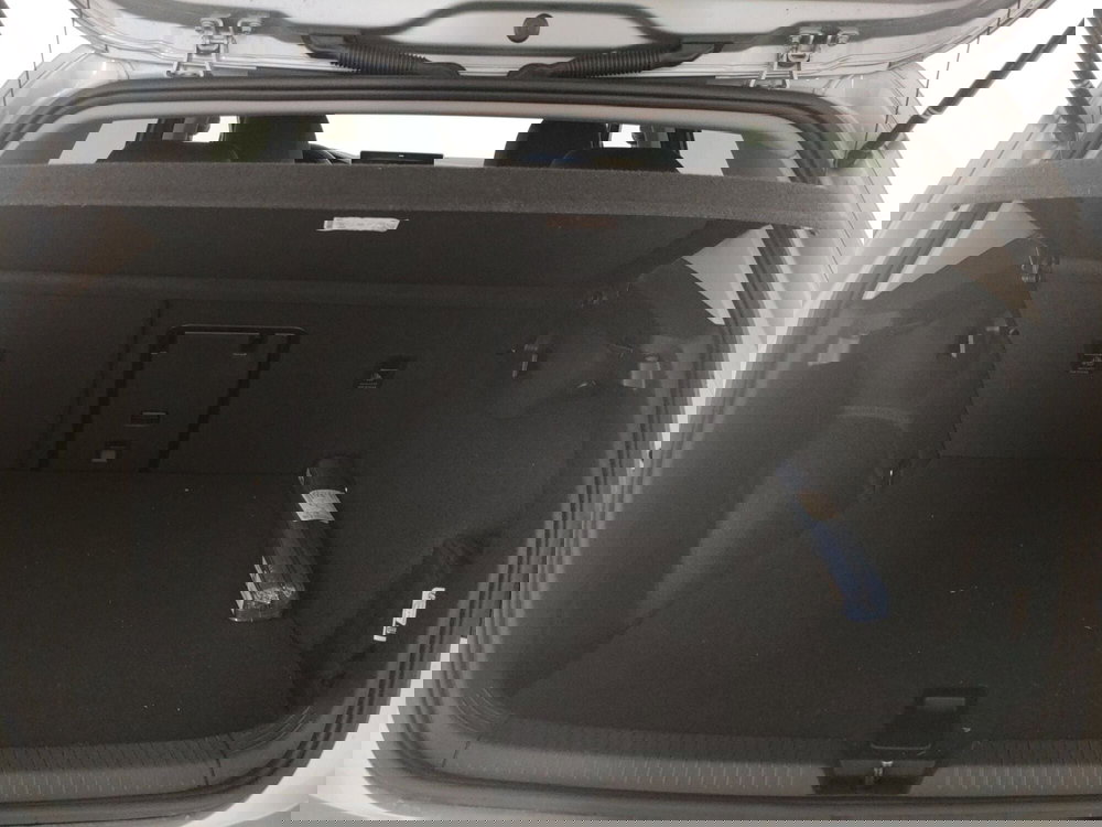 Volkswagen Golf usata a Napoli (10)