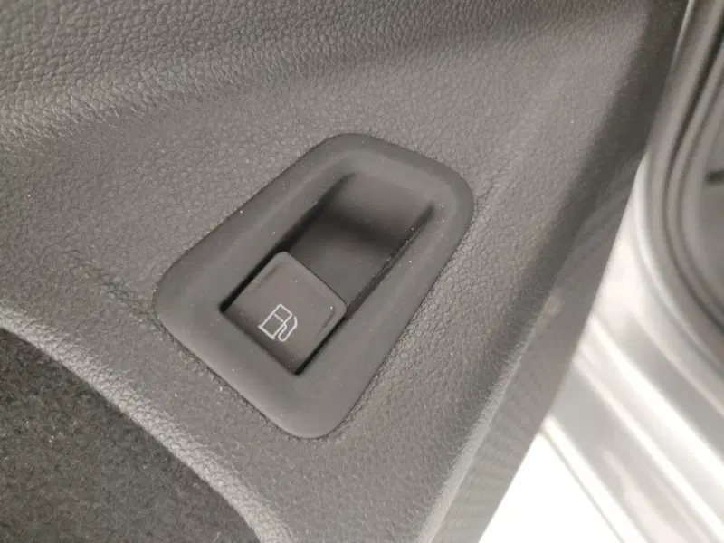 Volkswagen Golf usata a Napoli (12)