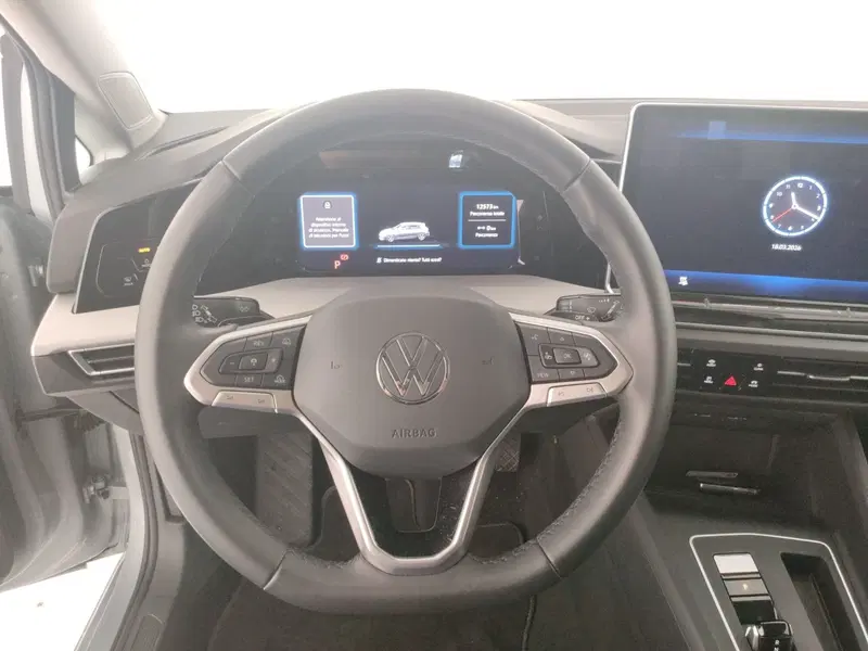 Volkswagen Golf usata a Napoli (15)