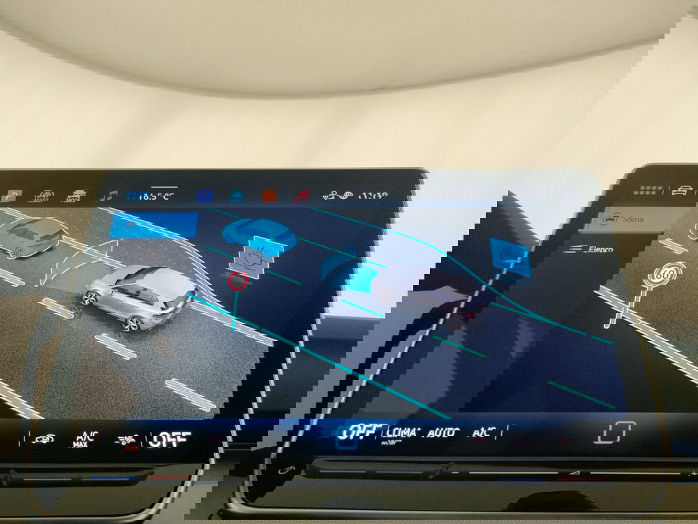 Volkswagen Golf usata a Napoli (18)