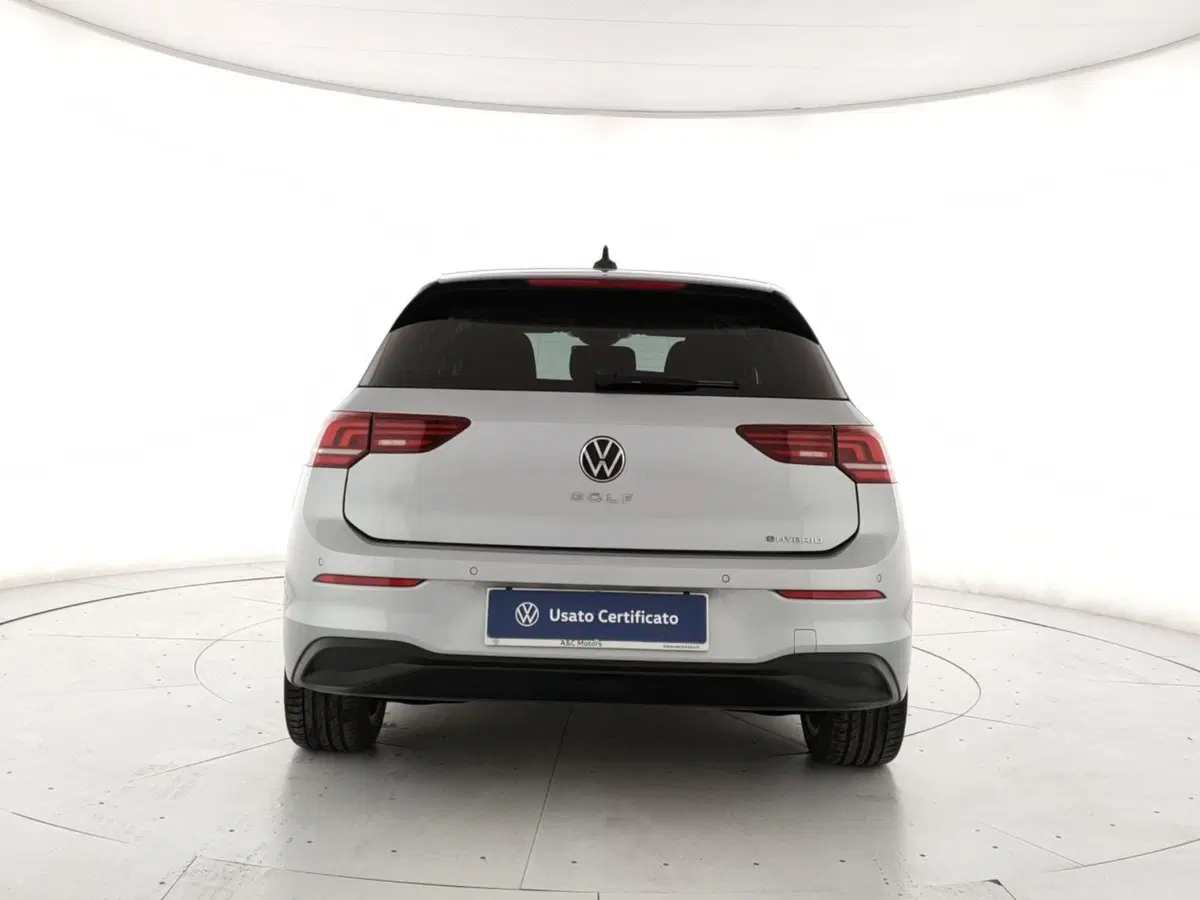 Volkswagen Golf usata a Napoli (4)