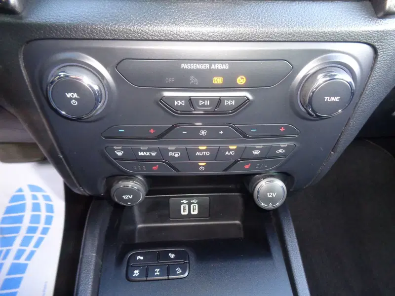 Ford Ranger Pick-up usata a Belluno (19)