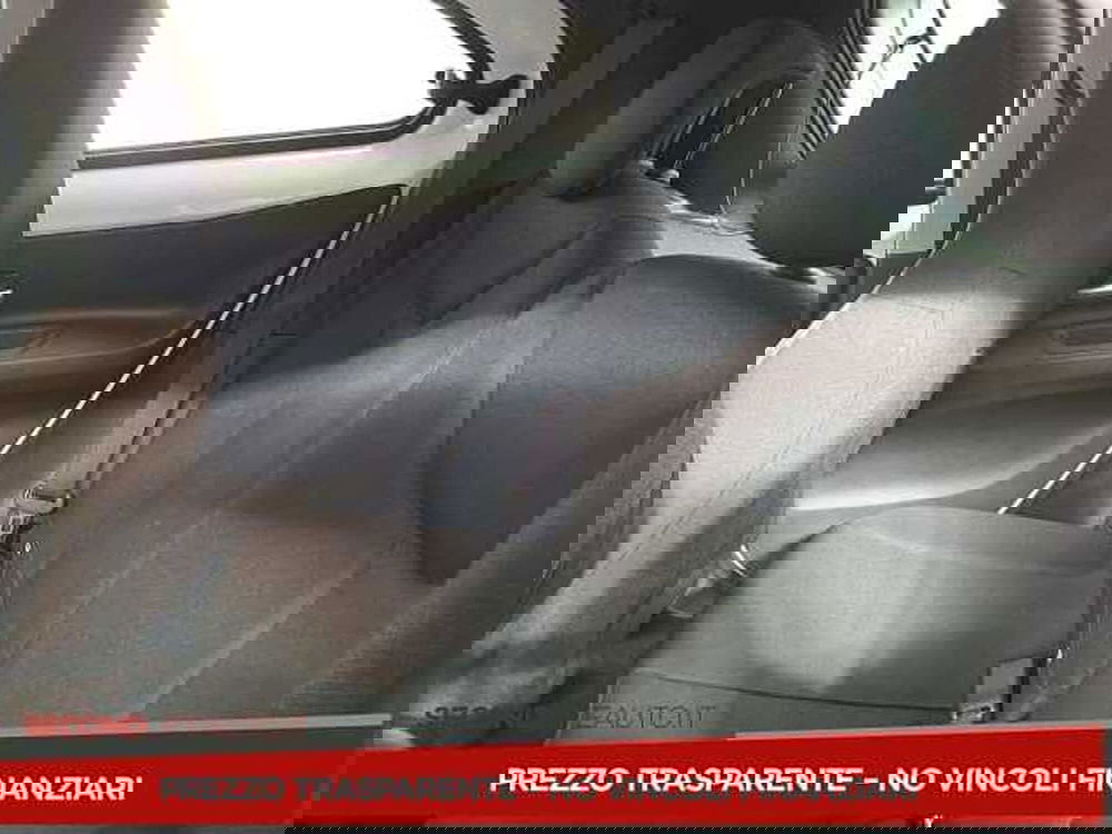 Toyota Aygo X usata a Chieti (18)
